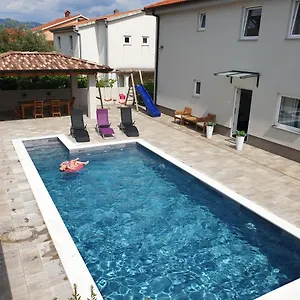 Klaudija , Čižići Kroatien
